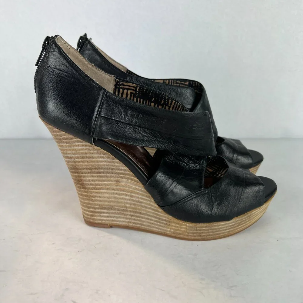 Seychelles Sandals Womens 8.5 Black Leather Wedge Stacked Heel Criss Cross‎